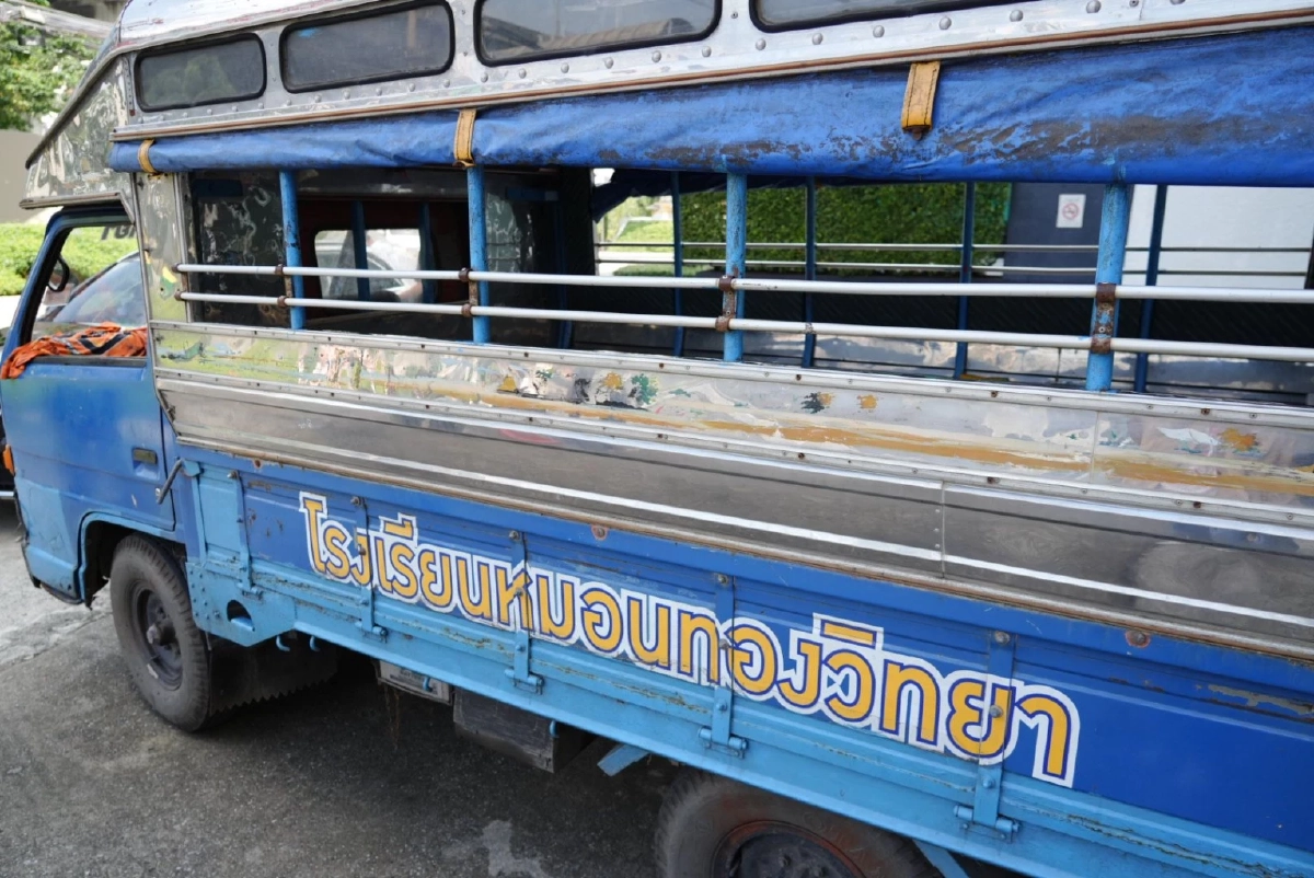 เปิดภายใน \"รถขนฝัน\" เห็นแล้วยอมใจ พร้อมสาเหตุ \"อ.สกล\" ยังขับอยู่