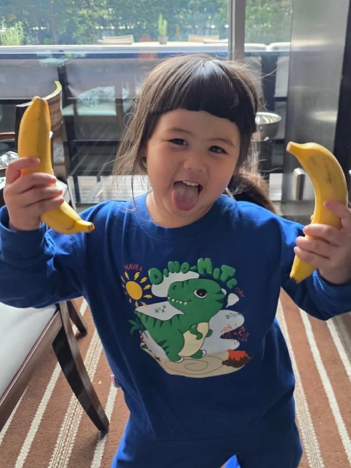 ดาราสาวน้อยตัวแม่ เริ่มจัดเต็มงานเดี่ยว แม่ชมอยู่เบื้องหลัง