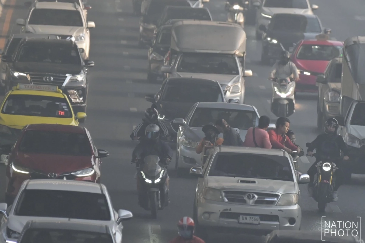 เช้านี้ฝุ่นคลุมกรุง! หลายเขตค่าฝุ่นเกิน 40 มคก./ลบ.ม.