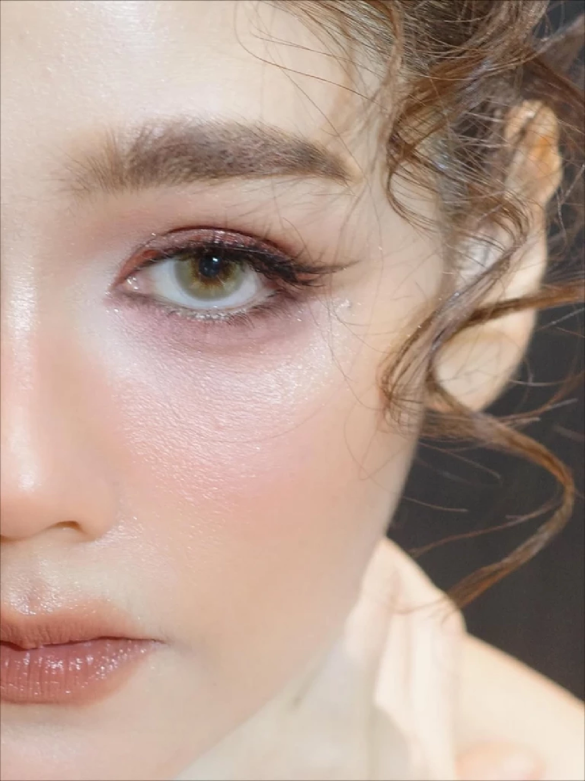 &quot;ชมพู่ อารยา&quot; ลุคใหม่สวยแรงระดับตัวแม่ ยกให้เป็นบาร์บี้เมืองไทย