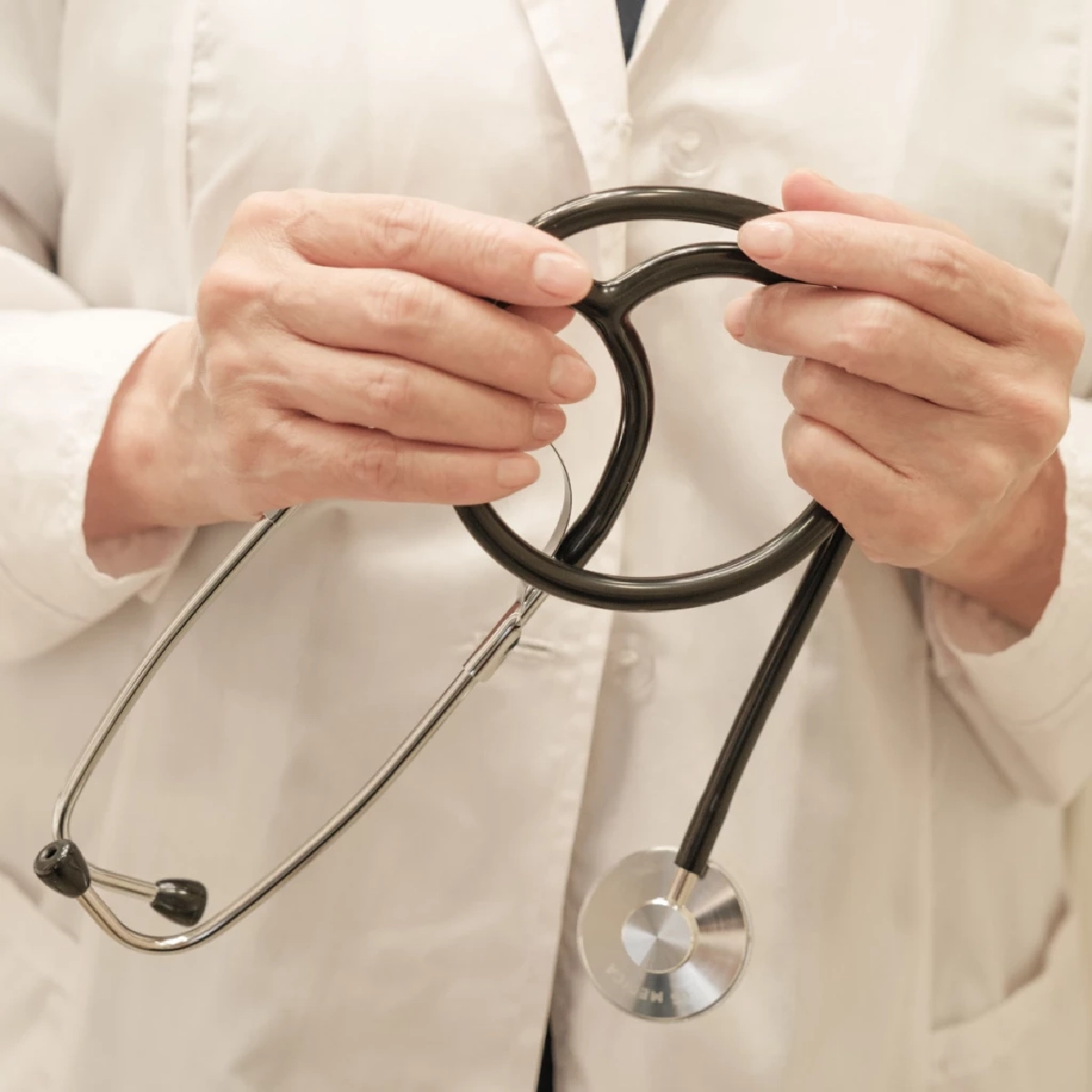 “สธ.” เร่งด่วน! แก้วิกฤติขาดแพทย์ 59 จังหวัด รพช.สีแดง 12 พื้นที่ขาดหนัก