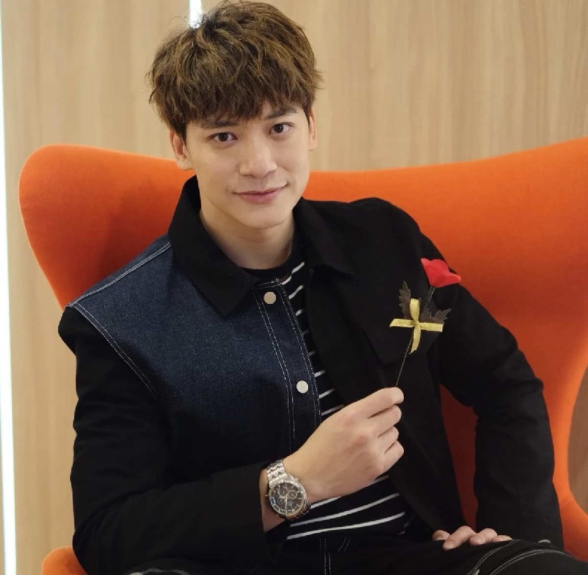 เปิดภาพล่าสุด นักร้องชื่อดัง หลังใช้ชีวิตเรียบง่ายติดดิน