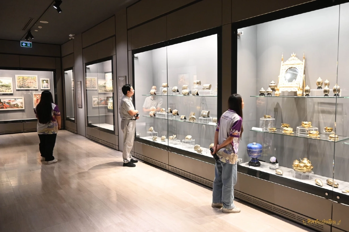 ขอบคุณภาพ  : Arts of the kingdom - ศิลป์แผ่นดิน