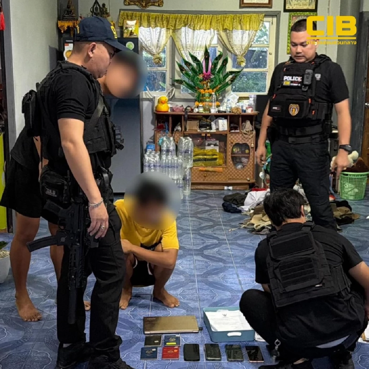 ทลายแก๊งหลอกทำบัตรแรงงานต่างด้าว พบเงินหมุนเวียนกว่า 50 ล้าน