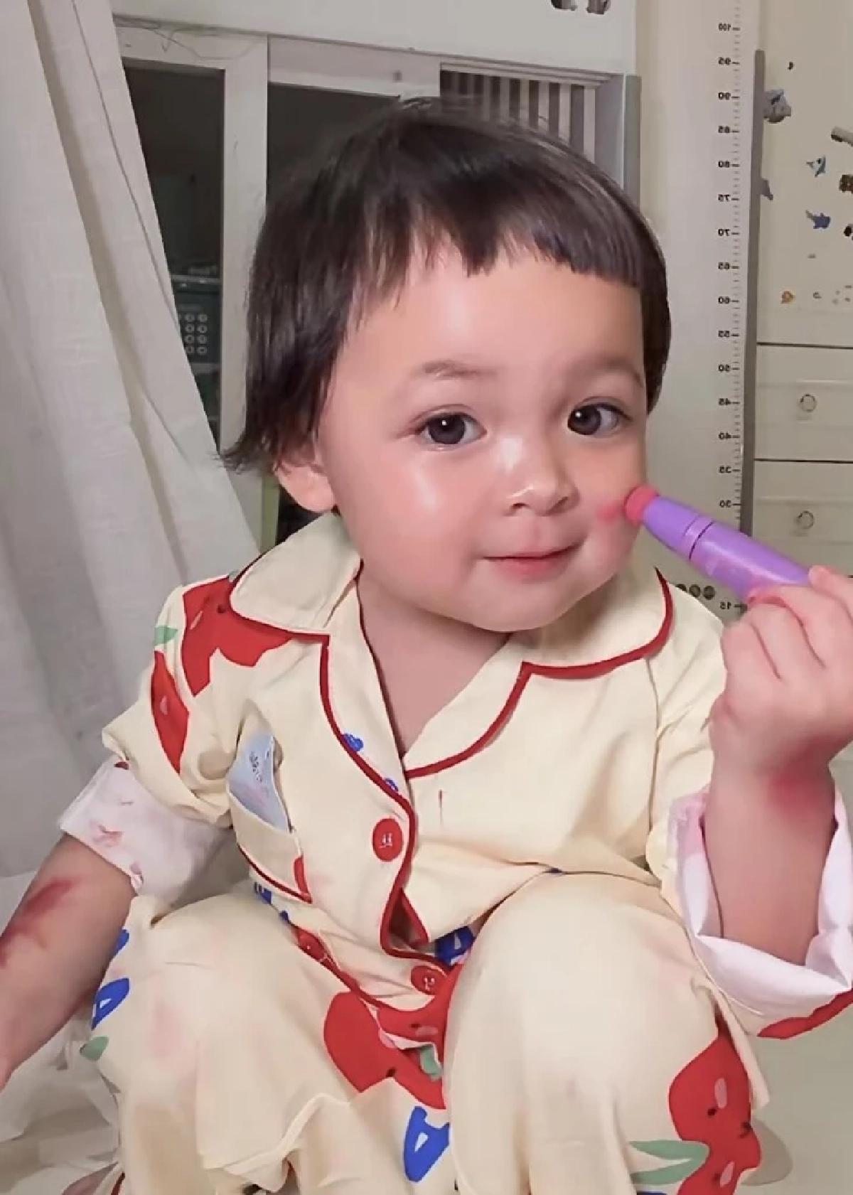 เปิดค่าตัวต่อชั่วโมง \"น้องโมเน่\" ลูกสาวเม พรีมายา ระดับท็อปสตาร์