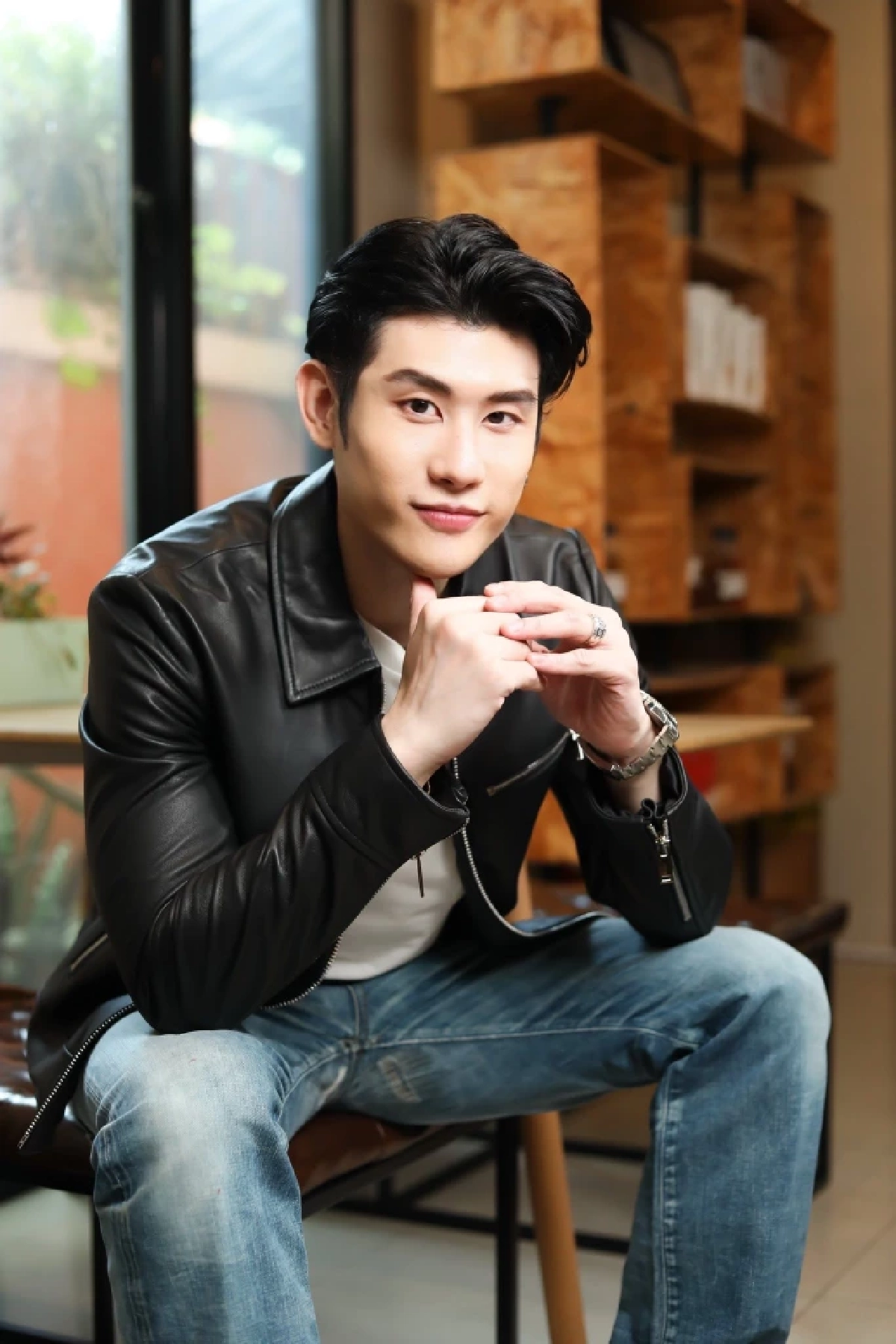 ดาวอาทิตย์ย้าย 4 ราศี โชคพุ่ง ได้เงินก้อน บ้านใหม่ รถใหม่ก่อนสิ้นปี