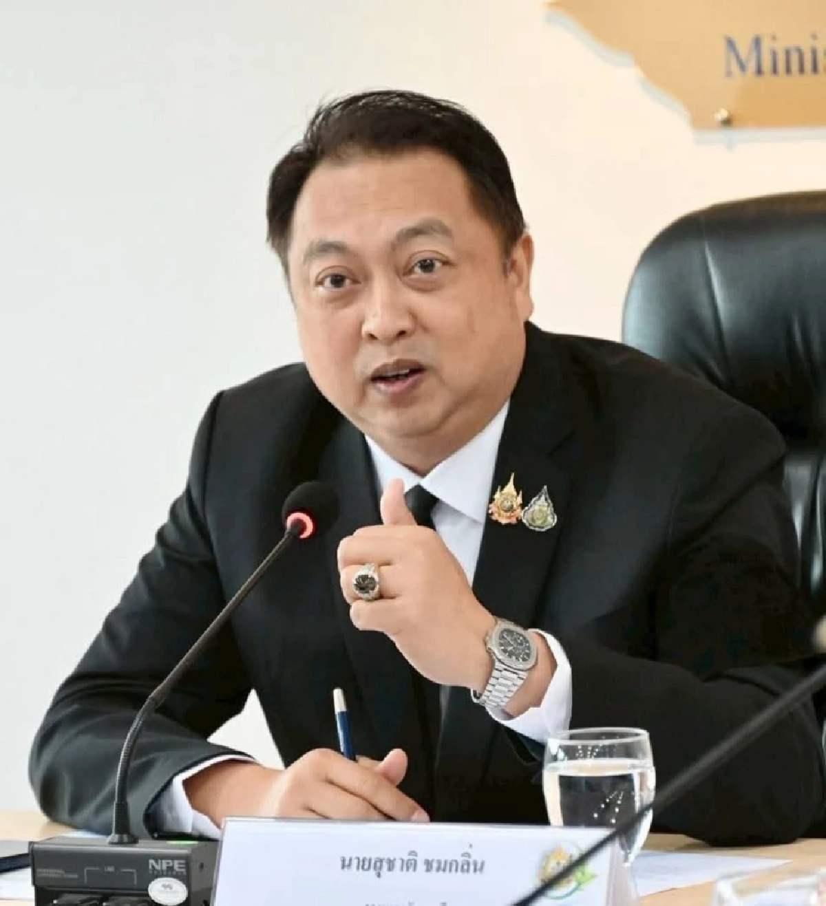 รองนายกฯ สั่งเร่งดำเนินคดีช้างป่าล้ม จากไฟฟ้าช็อต  3 ซากที่จันทบุรี