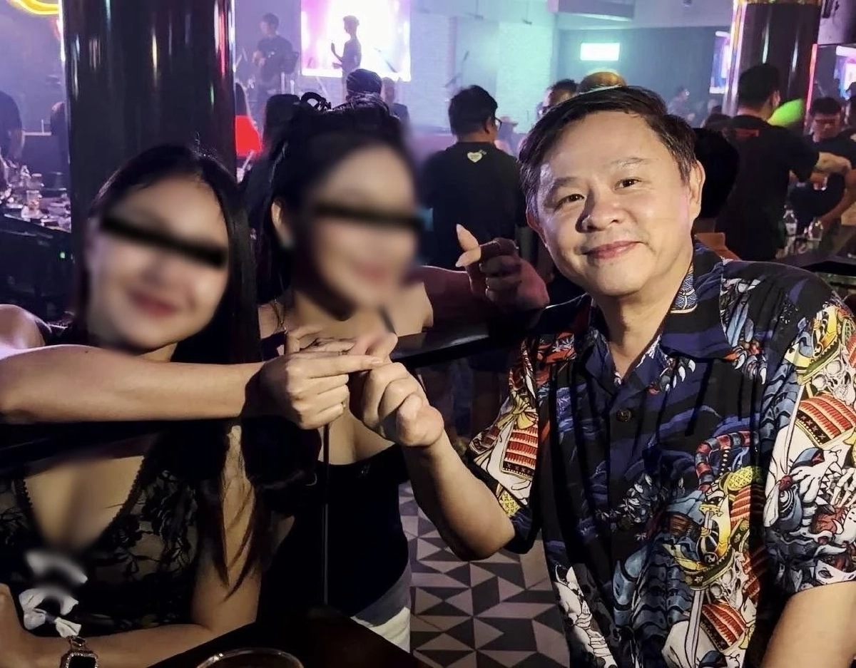 เปิดรัวๆ หนุ่ม กรรชัย จัดเต็มภาพทนายแก้วนั่งอยู่กลางวงสาวๆ