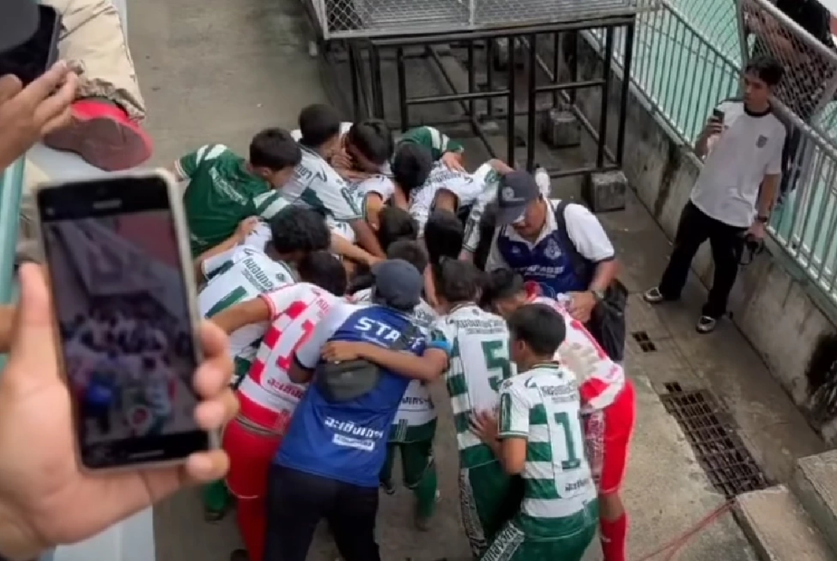 เปิดทะเบียนรถขนฝัน \"ทีมหมอนทองวิทยา\" คันดังของครูสกล