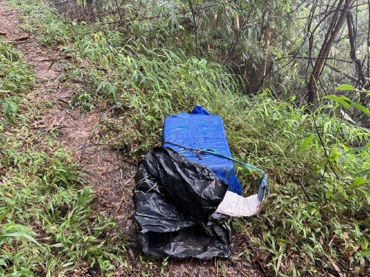 กองกำลังผาเมือง ปะทะกลุ่มขบวนการลักลอบลำเลียงยาเสพติด