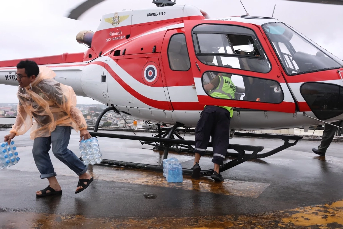 แม่ทัพภาคที่ 4 สนับสนุนทีมและกำลังพล ระดมเฮลิคอปเตอร์และเสบียง