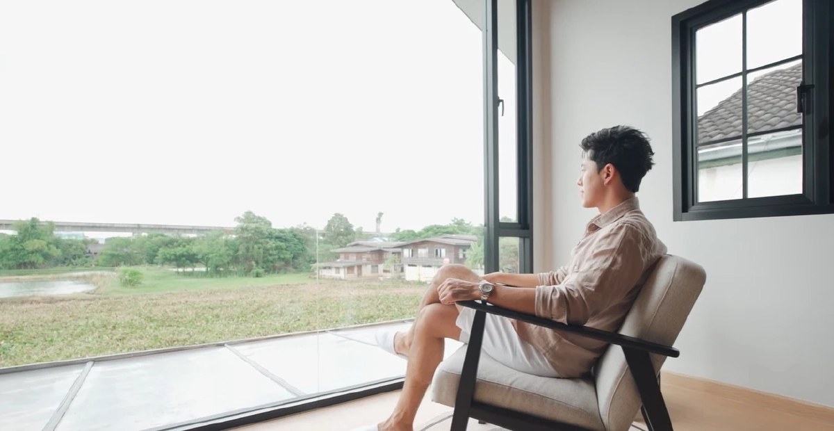 “นาย ณภัทร” เปิดบ้านใหม่ย่านพัฒนาการ มุมสงบใจท่ามกลางธรรมชาติ