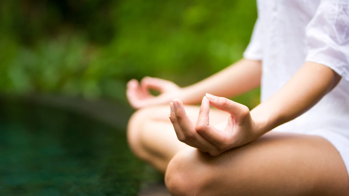 พักใจไม่พักเงินเดือน! ข้าราชการหญิงลาปฏิบัติธรรมได้