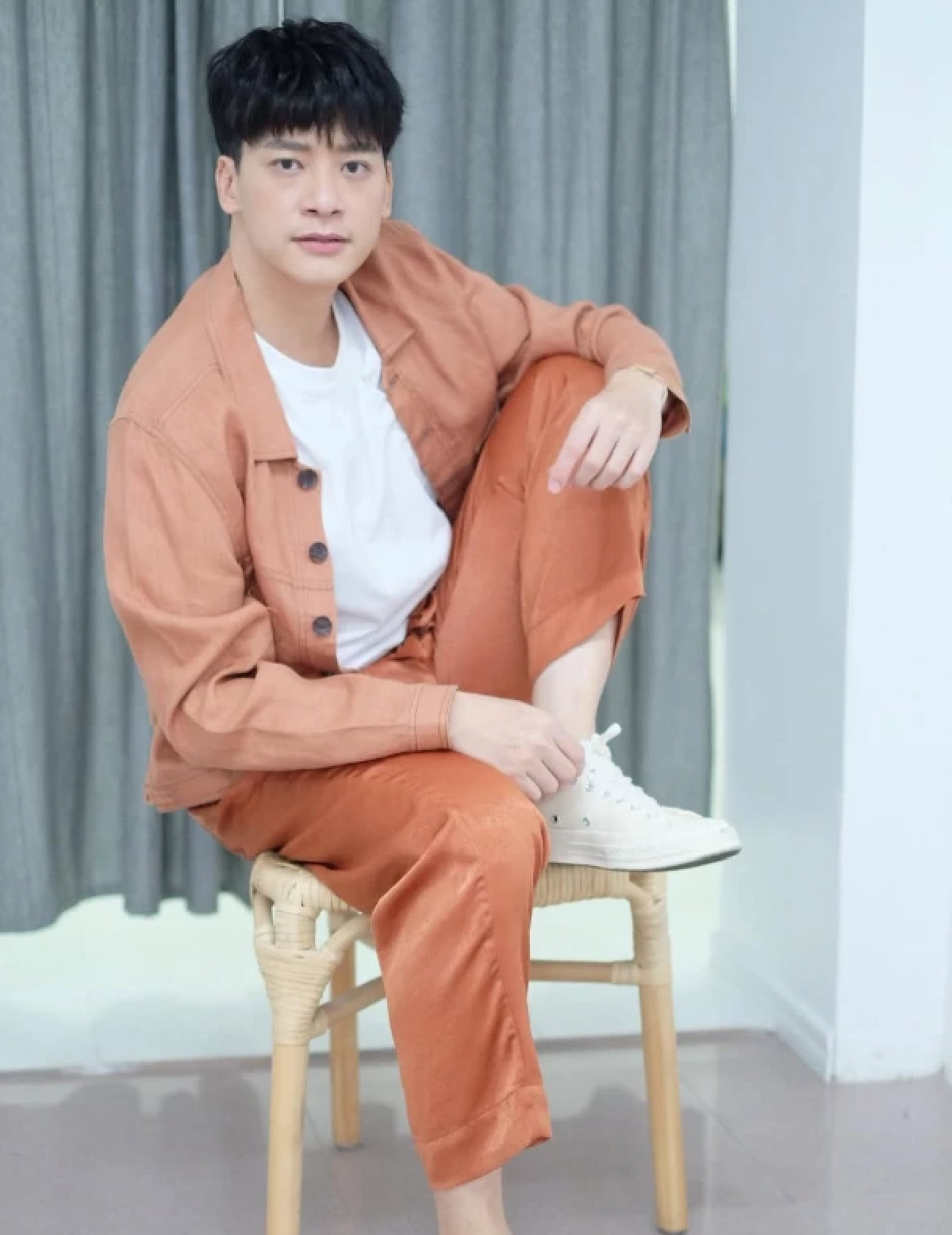 เปิดภาพล่าสุด นักร้องชื่อดัง หลังใช้ชีวิตเรียบง่ายติดดิน