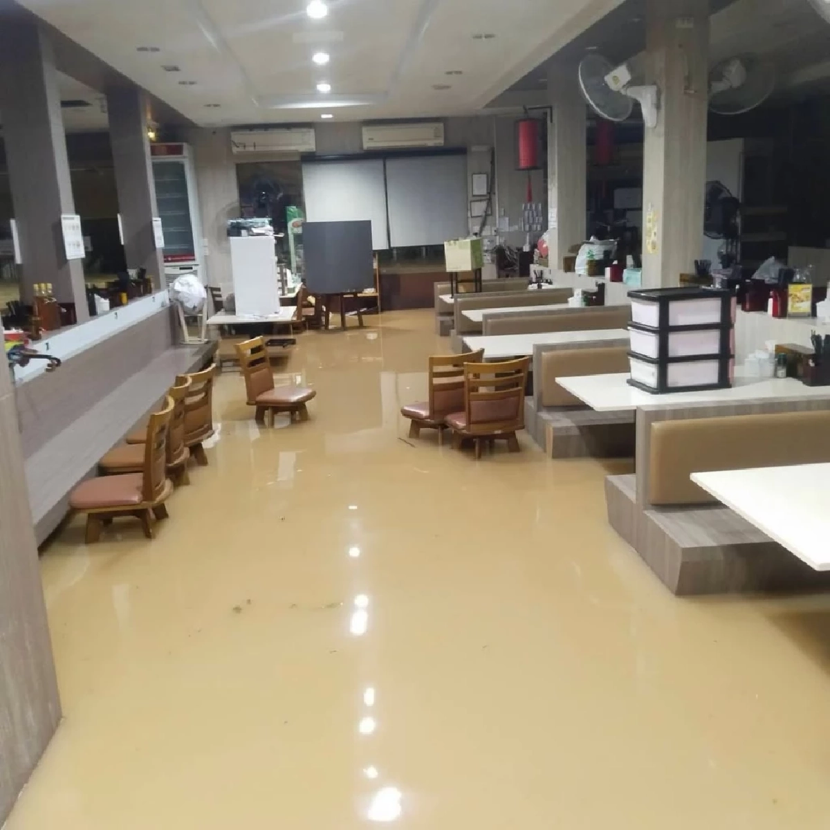 เคน ภูภูมิ ตื่นเช้าเจอภาพ ร้านขนมปังที่สาขาหาดใหญ่ แทบทรุด