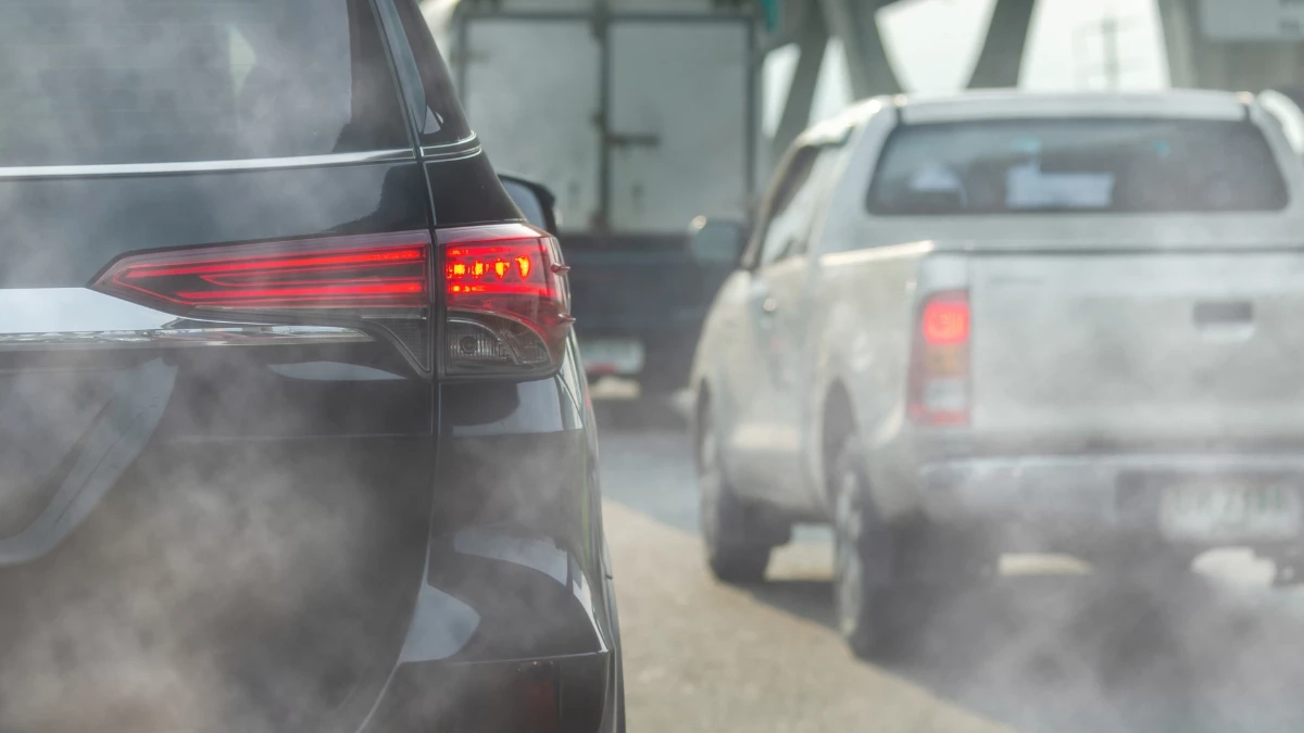 เริ่มแล้ววันนี้ เกณฑ์รถควันดำใหม่ โดนทั้งปรับทั้งงดใช้งาน