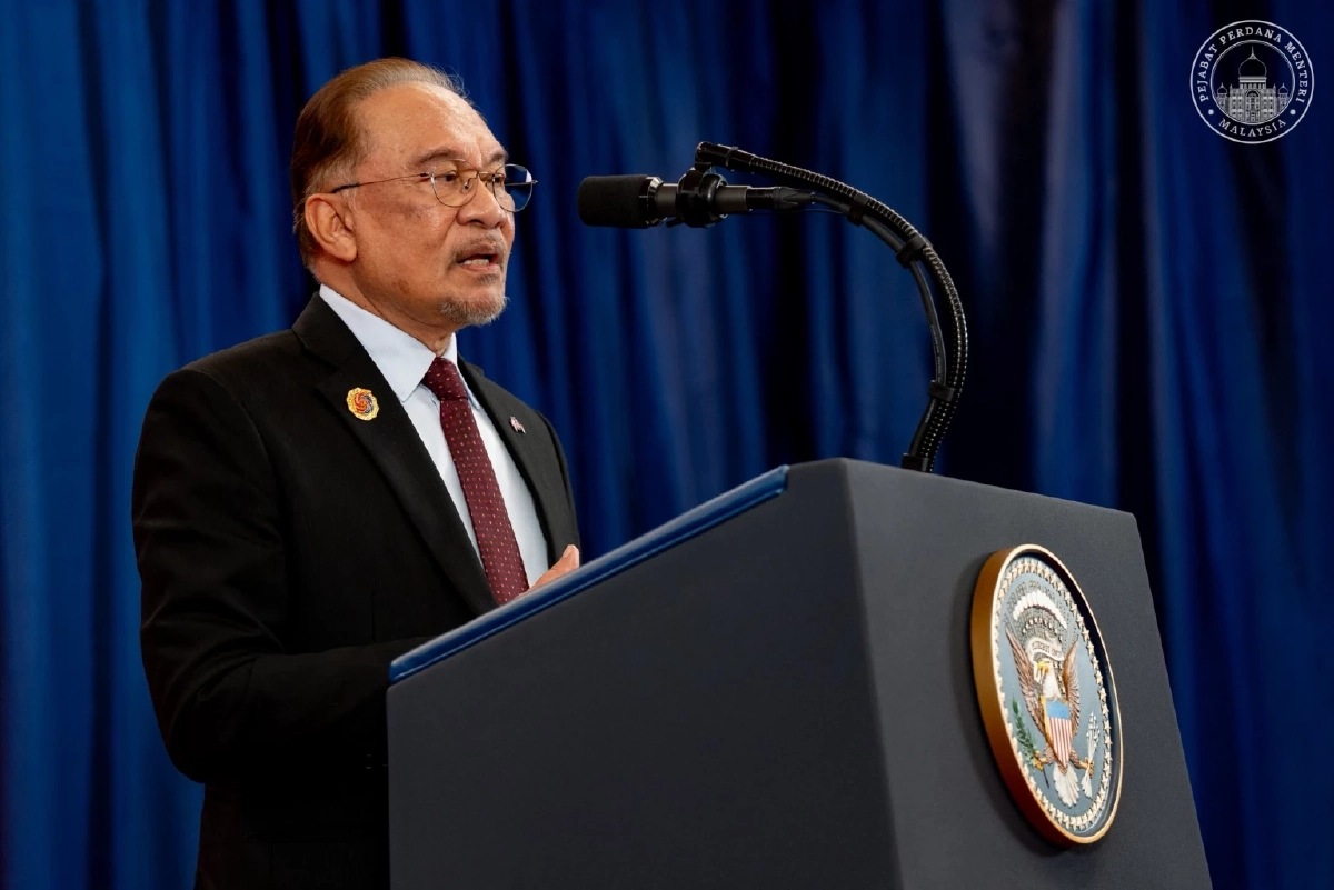 อันวาร์ชื่นชมกัมพูชา ใช้สันติวิธีแก้ข้อพิพาทชายแดนไทย