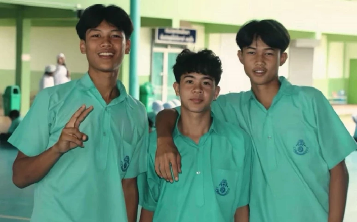 ใจหาย \"น้องซอส\" เบอร์ 13 กองหน้า ทีมหมอนทอง เตรียมย้ายโรงเรียน