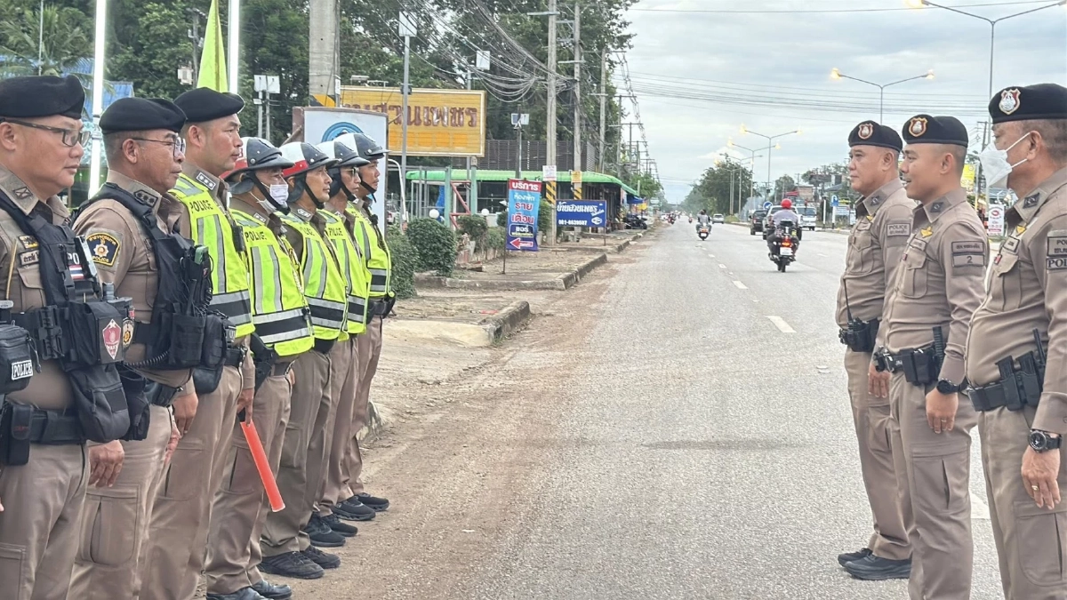 ตร.คลองลึก ชวนร่วมสืบสานประเพณีลอยกระทง พร้อมเตือน 5 พฤติกรรม