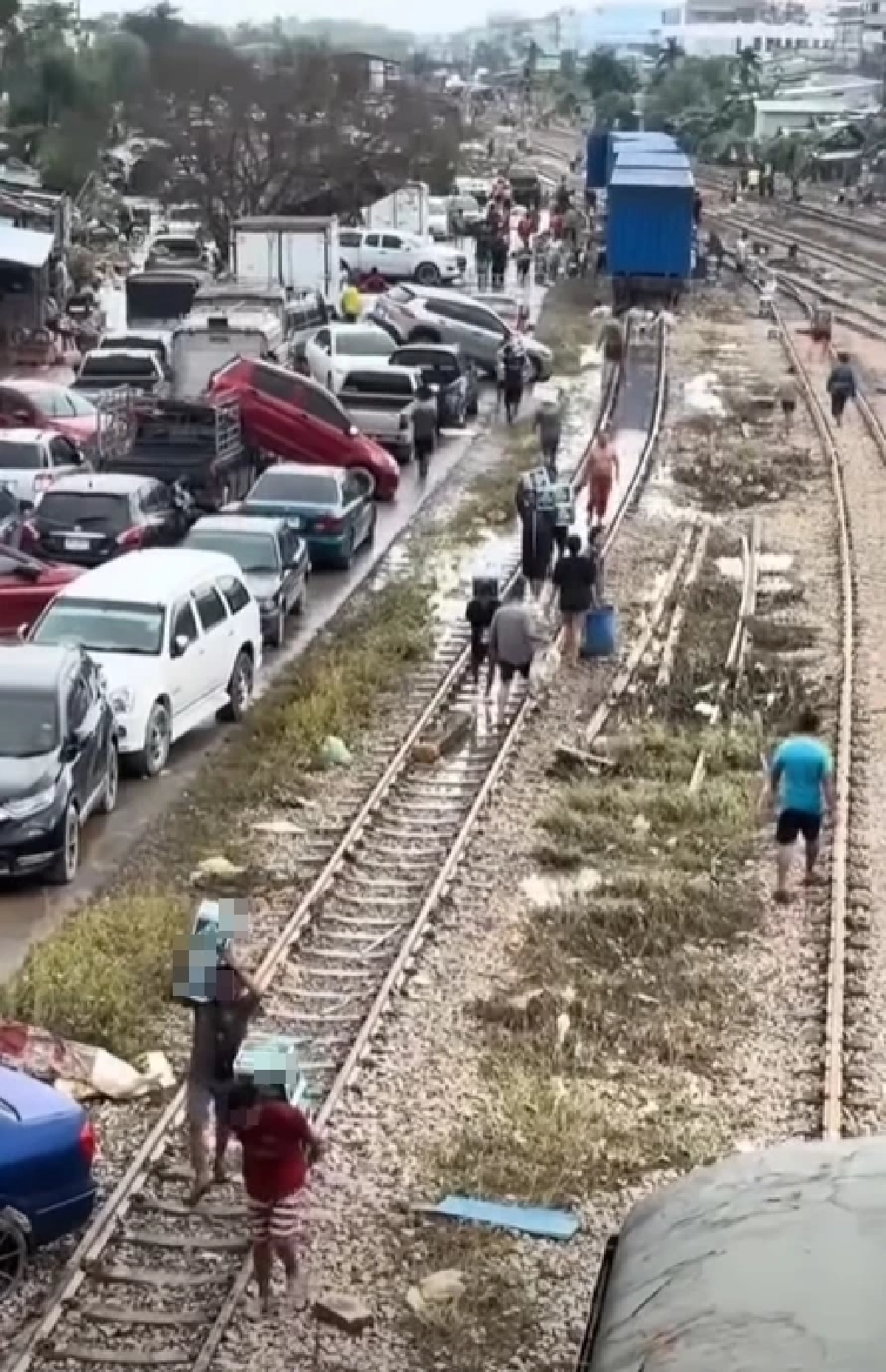 โดนแล้ว โจรงัดตู้รถไฟฉกเบียร์ รวบทันควัน 6 ราย ซัดทอดมีอีกเพียบ