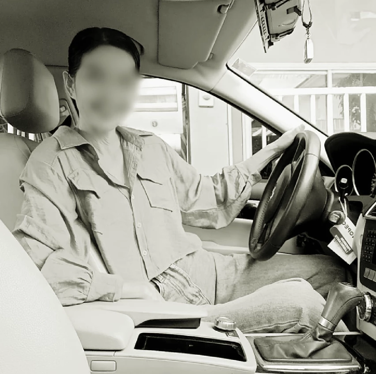 เศร้าโพสต์สุดท้าย ทนายดัง รมควันตัวเองดับ ไร้สัญญาณบอกเหตุ