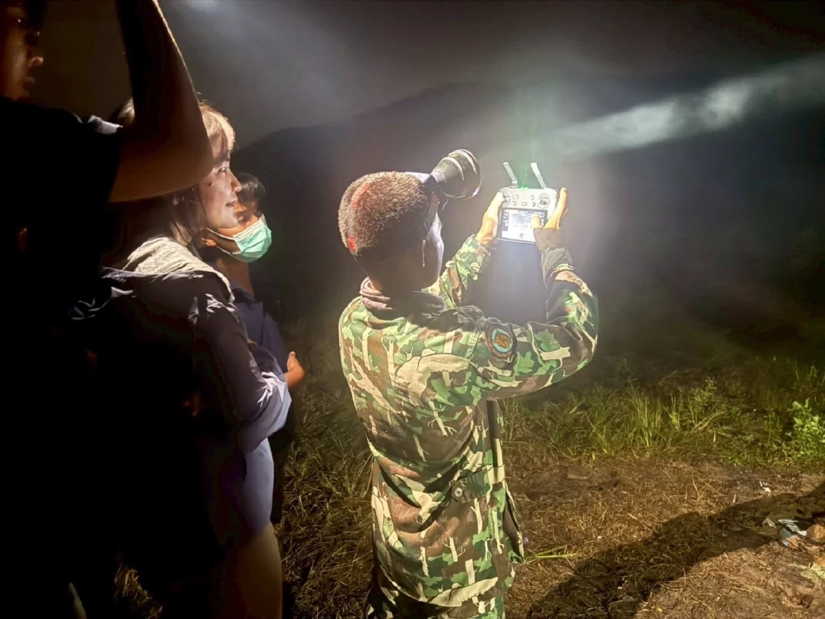 คืบหน้า “ลูกช้างพลัดหลงห้วยขาแข้ง” ปีนคอกหนี! ล่าสุดพบรอยแม่ลูกในป่า