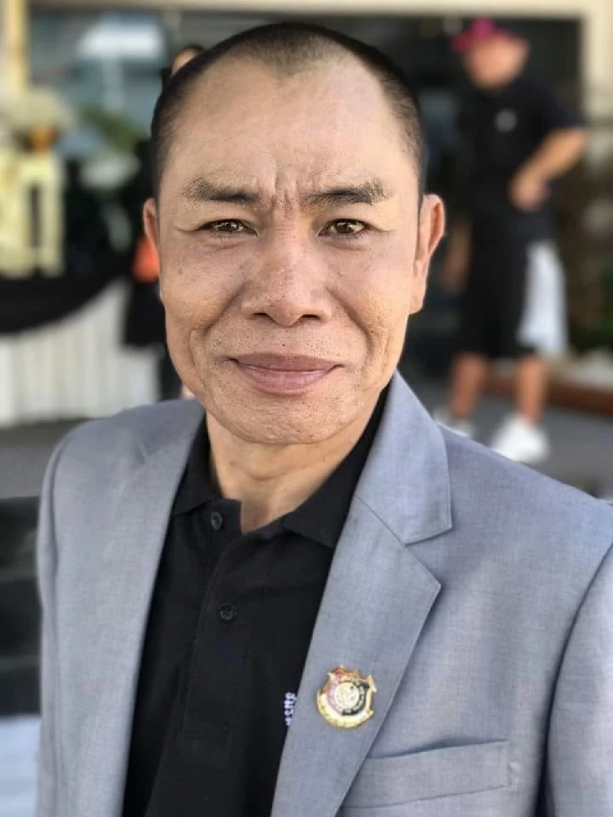 เผยอาการล่าสุด \"ตลกดัง\" ป่วยหนัก ต้องใช้เครื่องช่วยหายใจ