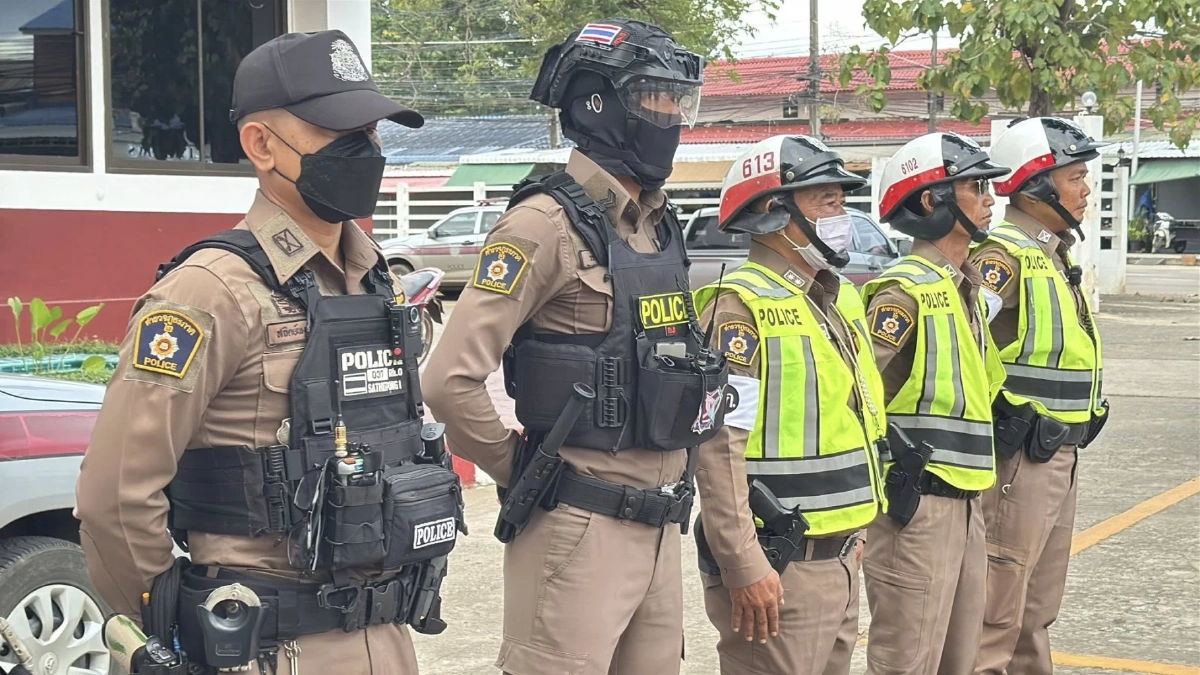 ตร.คลองลึก ชวนร่วมสืบสานประเพณีลอยกระทง พร้อมเตือน 5 พฤติกรรม