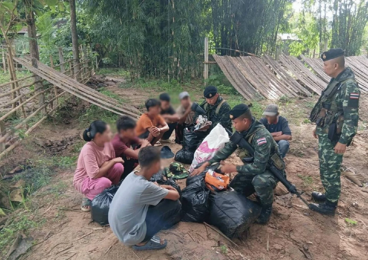 จับ 7 ชาวเมียนมาลอบเข้าเมืองแม่สอด พร้อมเด็กติดตาม 2 ราย