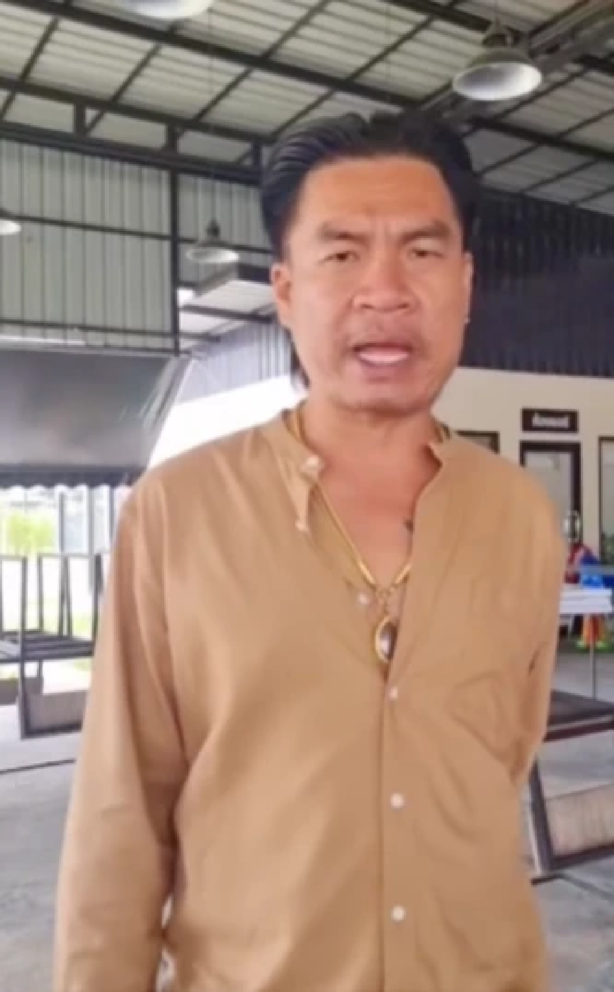 น้ำตาซึมเปิดแชต \"เมีย\" หลัง \"จอนนี่\"ประกาศปิดร้านอาหาร