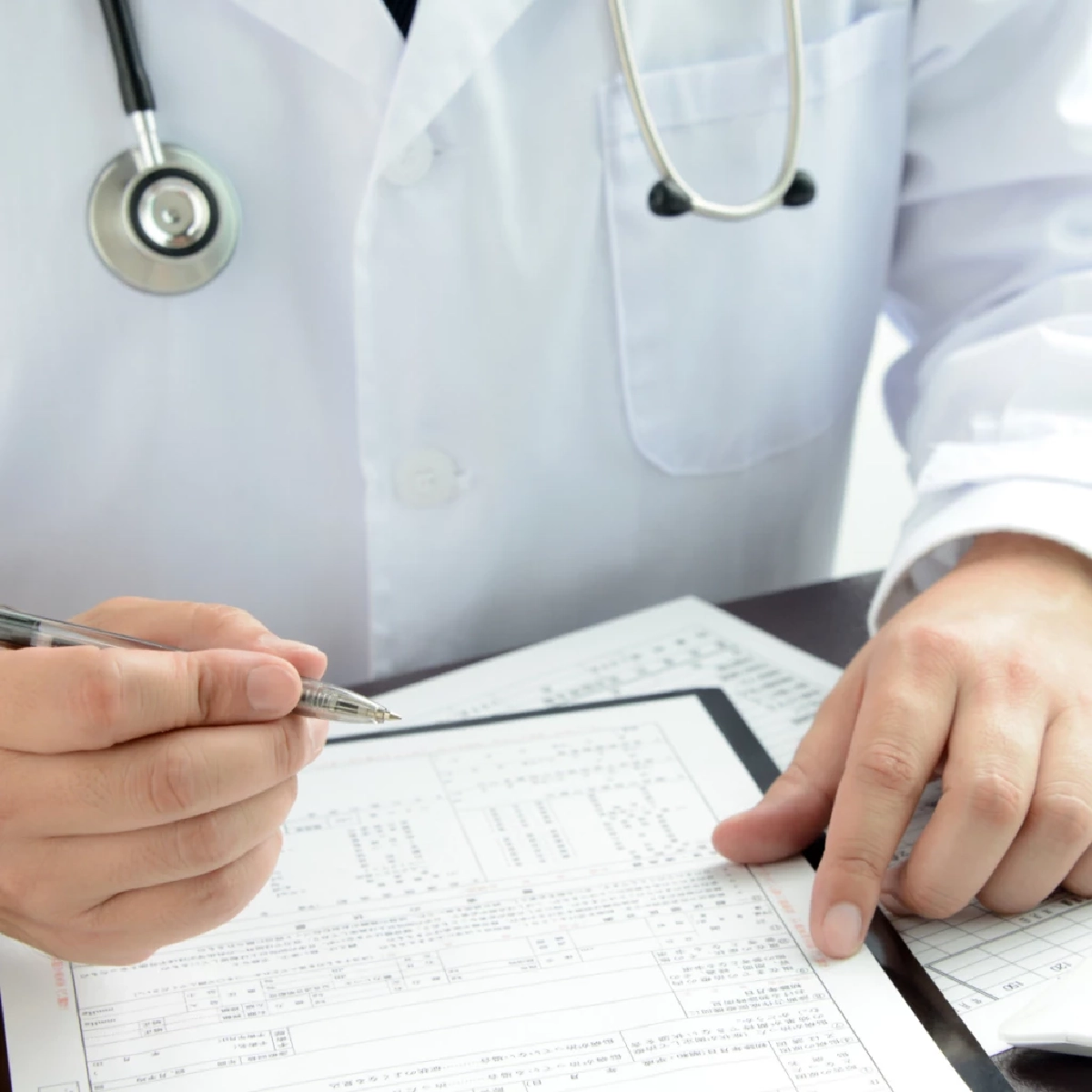 เปิดแล้ว! ผู้ประกันตนม.40 ขอใบรับรองแพทย์ออนไลน์ ผ่าน “หมอพร้อม”