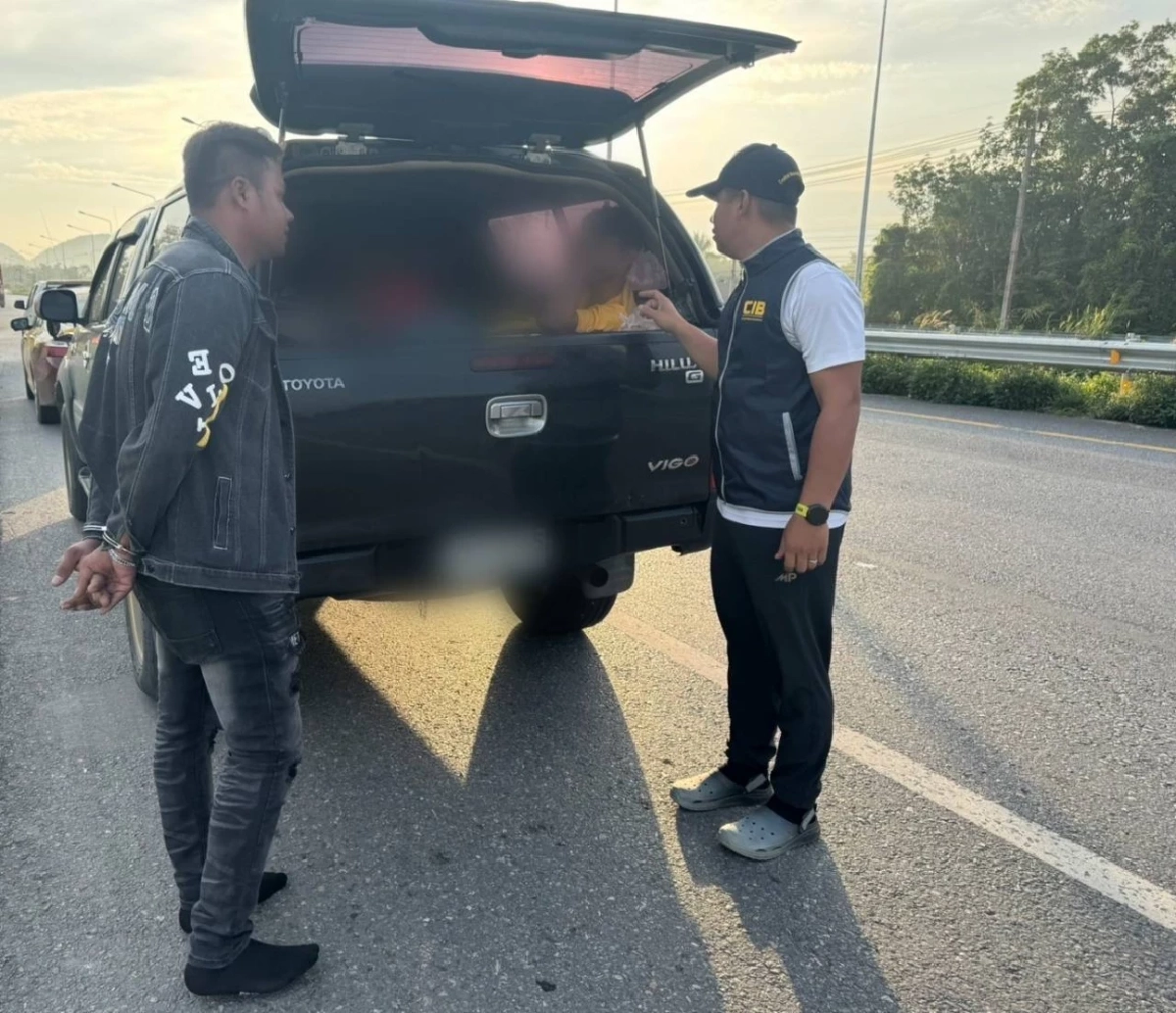 ตำรวจสอบสวนกลางสกัดรถขนต่างด้าวเถื่อน พบแรงงานเมียนมา 16 คน