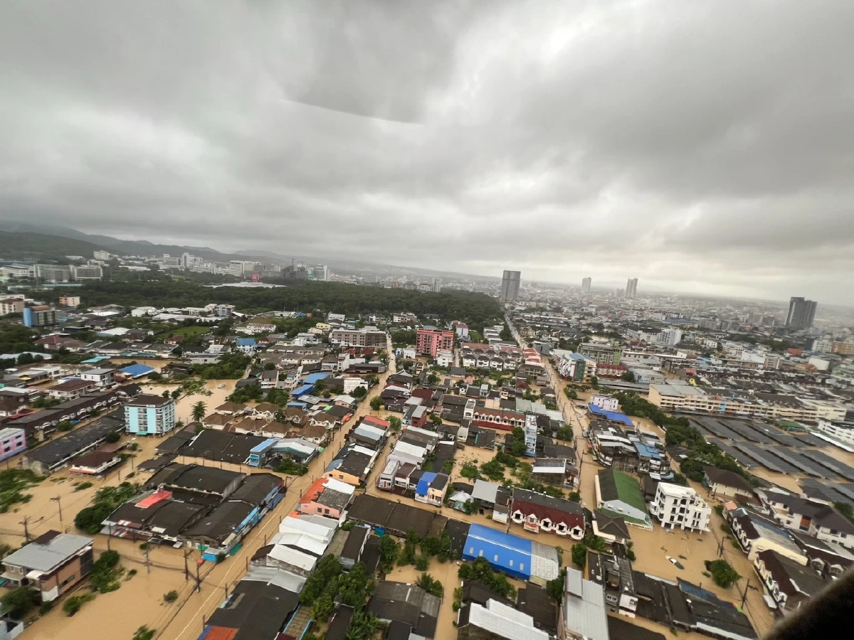 แม่ทัพภาคที่ 4 สนับสนุนทีมและกำลังพล ระดมเฮลิคอปเตอร์และเสบียง