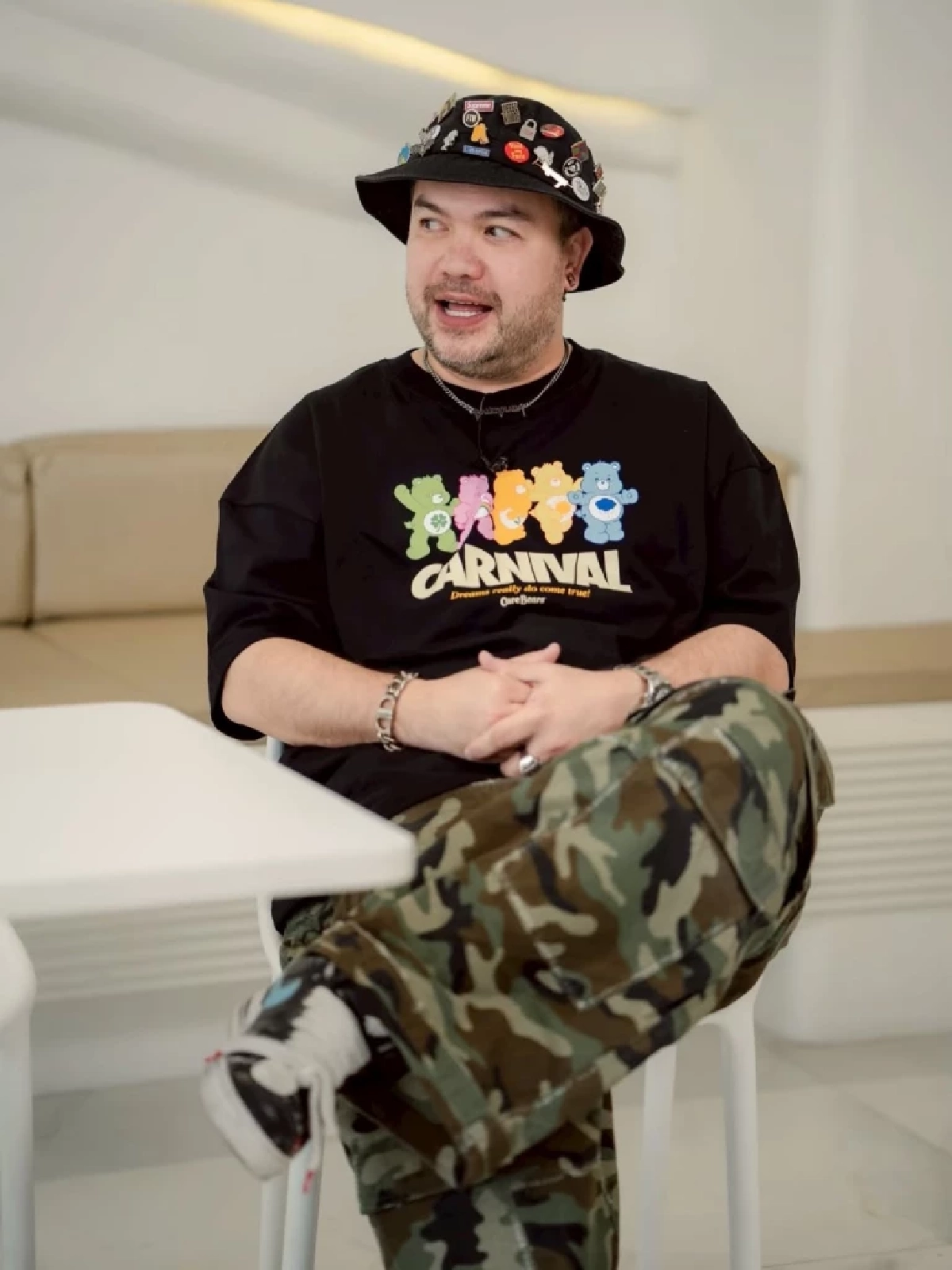 ป๊อป ปองกูล ช่วยน้ำท่วม โชว์หลักฐาน “โอ๊ต ปราโมทย์ บริจาค 1 ล้าน”