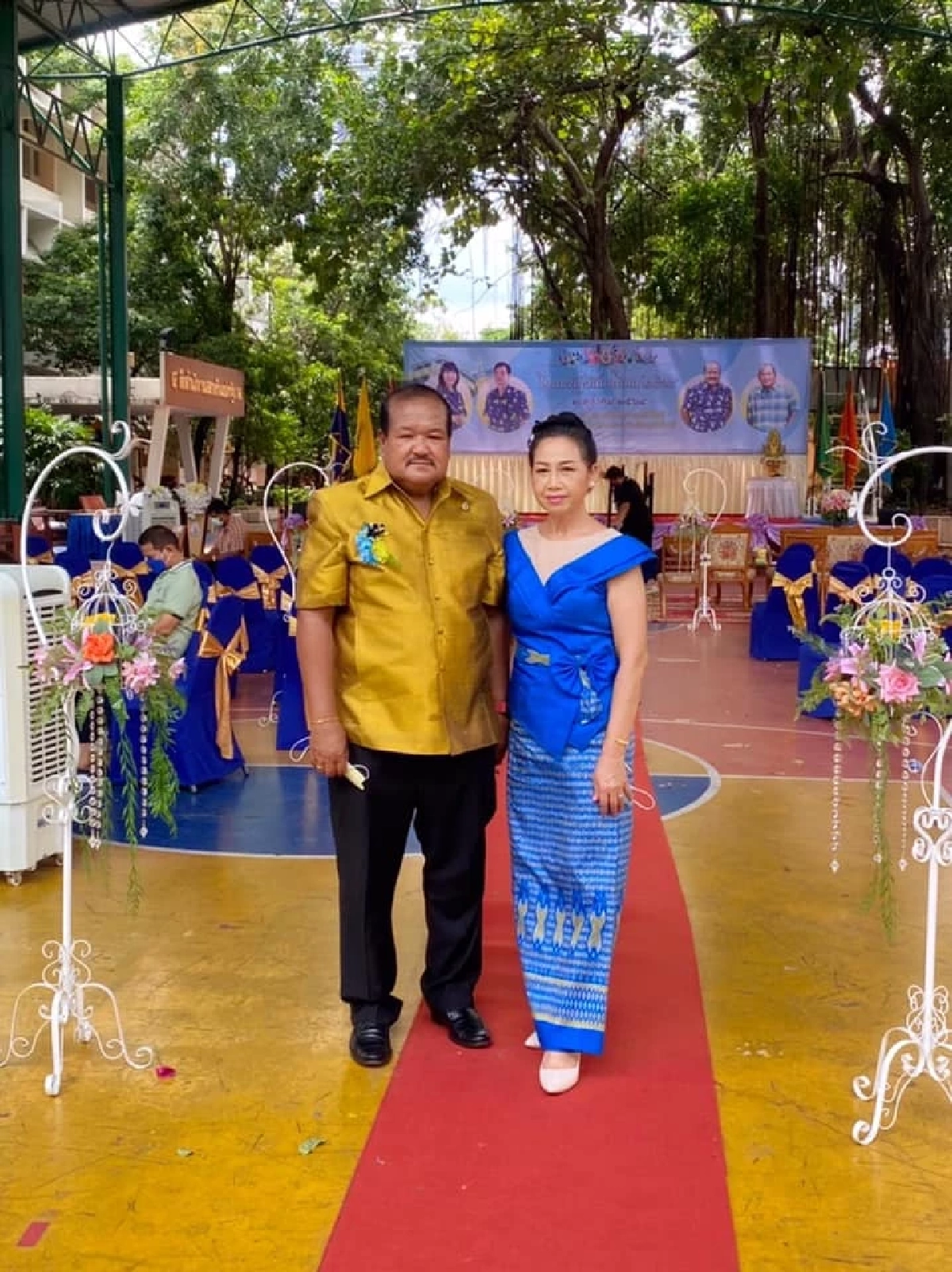 เปิดโฉมหน้าภรรยา \"ครูสกล\" คู่ชีวิต ร่วมทุกข์ร่วมสุขกันมา 30 ปี