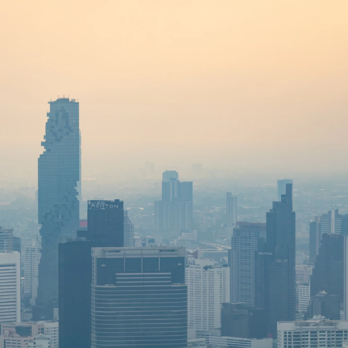 PM2.5 กรุงเทพฯ พุ่งเกินมาตรฐาน! หลายเขตเริ่มกระทบสุขภาพ