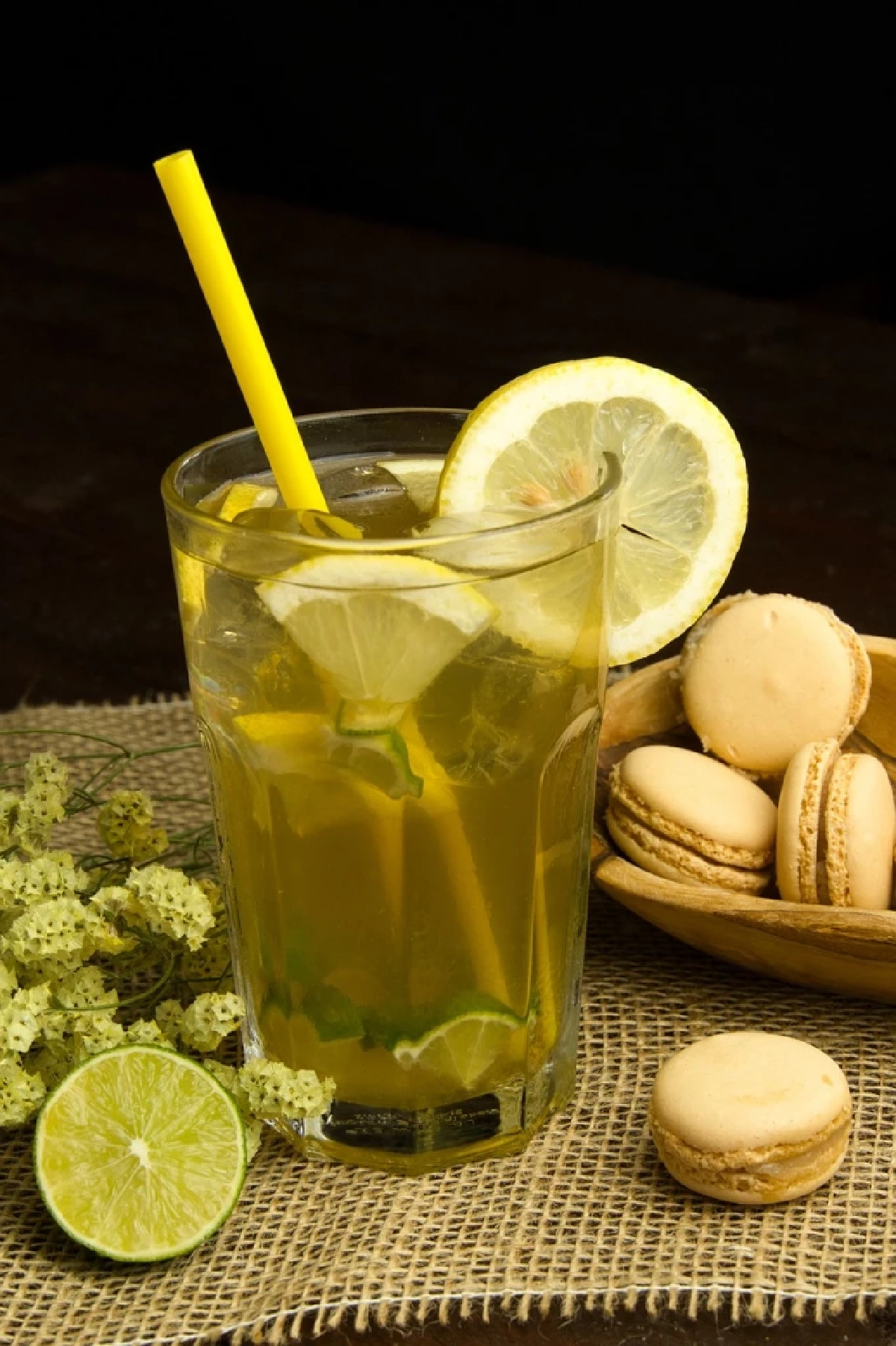 ใครจะคิด เครื่องดื่ม 5 ประเภทไม่ควรใส่ในแก้วเก็บความเย็น