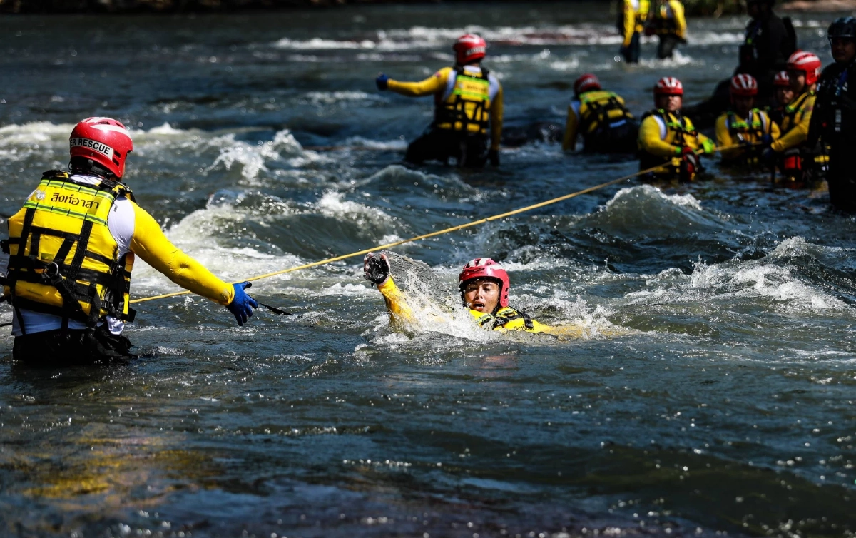 สิงห์อาสา ผนึก ปภ. สร้างหลักสูตรกู้ภัยน้ำเชี่ยว อบรมอาสาสมัครกู้ภัย