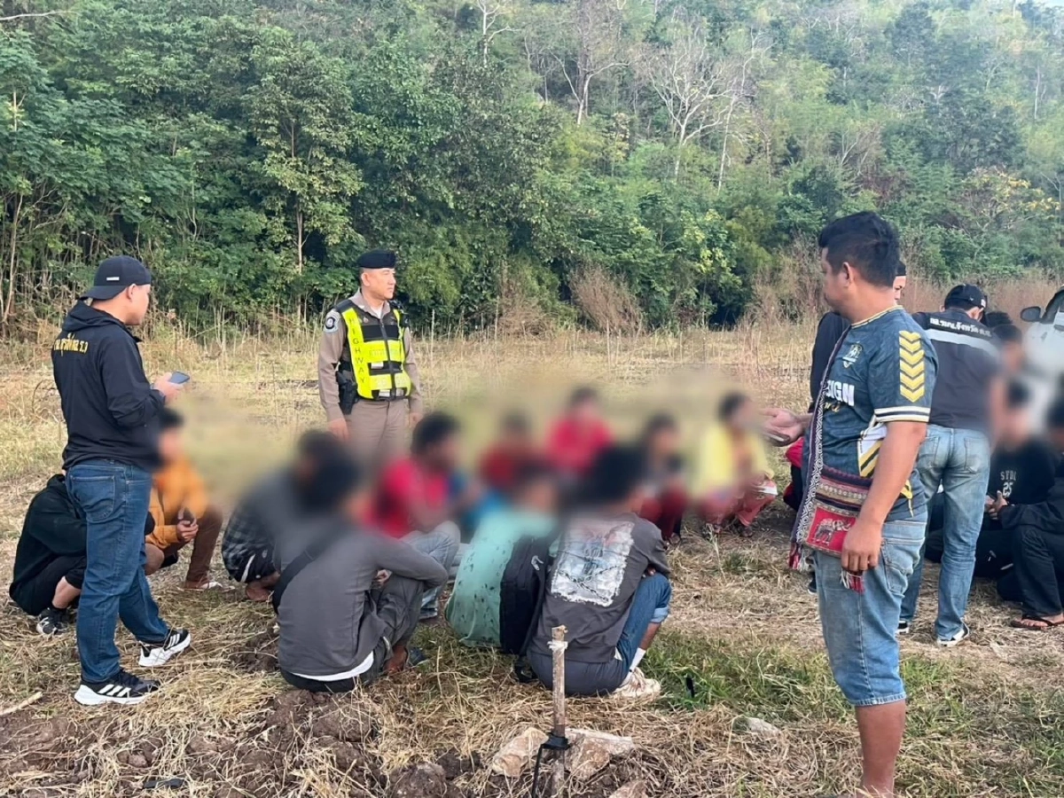 ตำรวจสอบสวนกลางไล่ล่าระทึก 40 กม. สกัดรถขนแรงงานเถื่อน