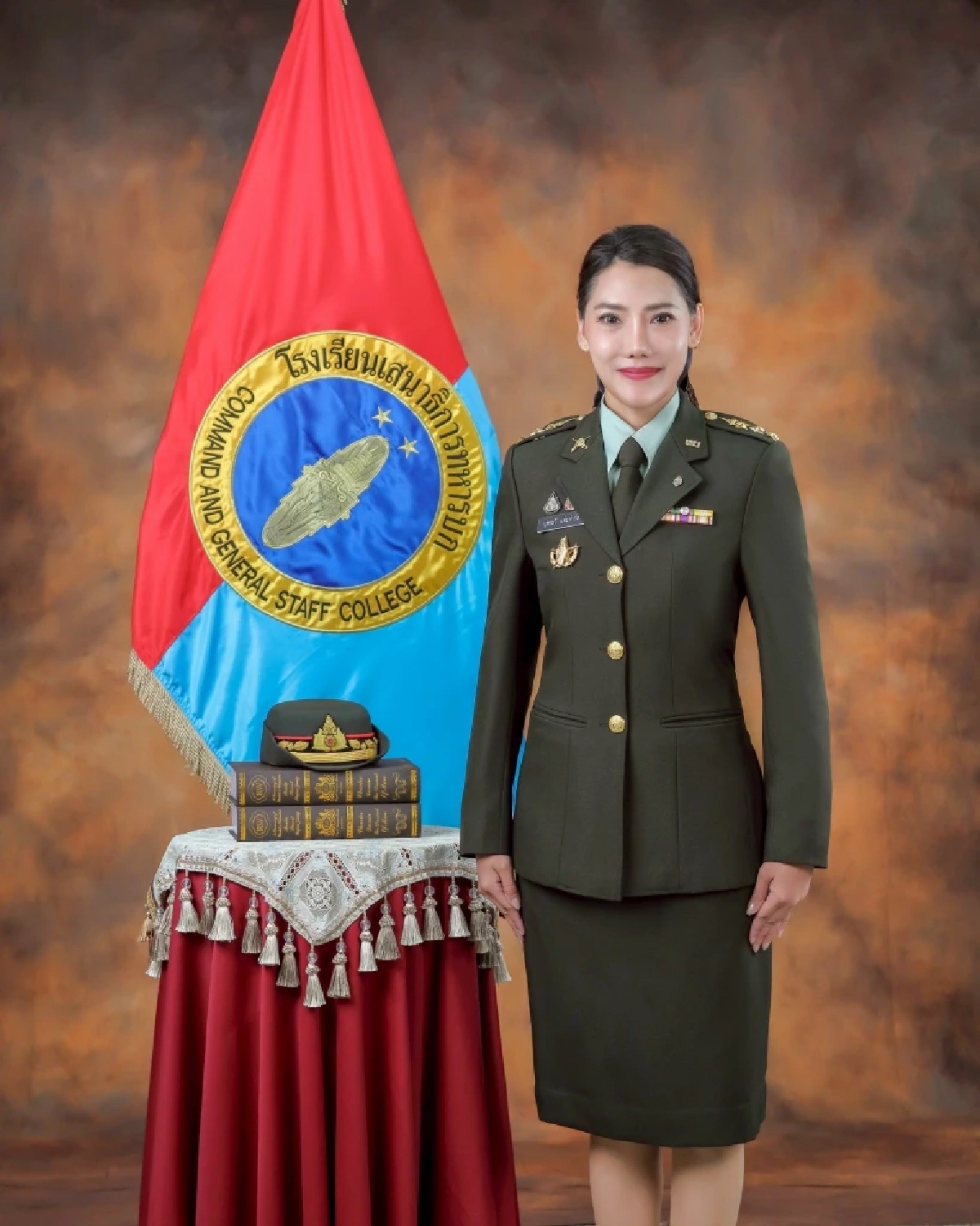 เปิดวาร์ป “ผู้พันชมพู่” ทำ “หนุ่ม กรรชัย” เสียงอ่อนกลางโหนกระแส