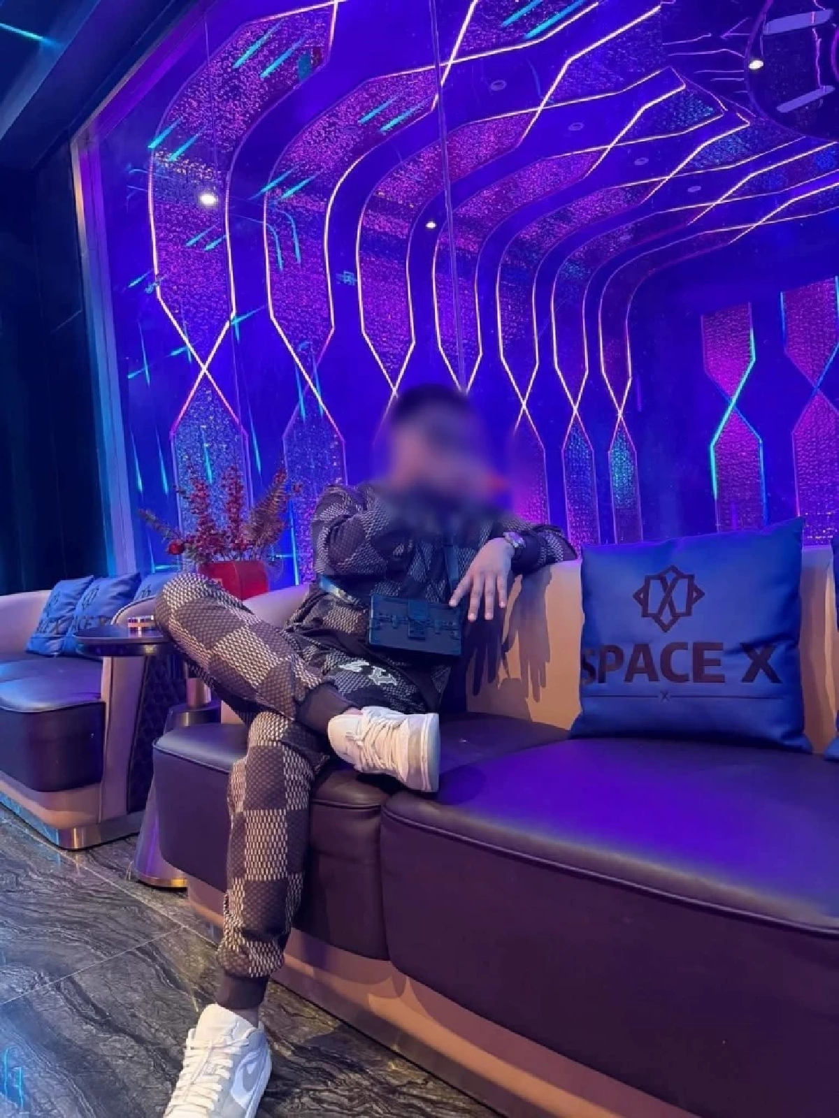 เพจดังขุดประวัติ "กาน แทททู" สายตี้ตัวพ่อ เจ้าของฉายาวัยรุ่นพันล้าน