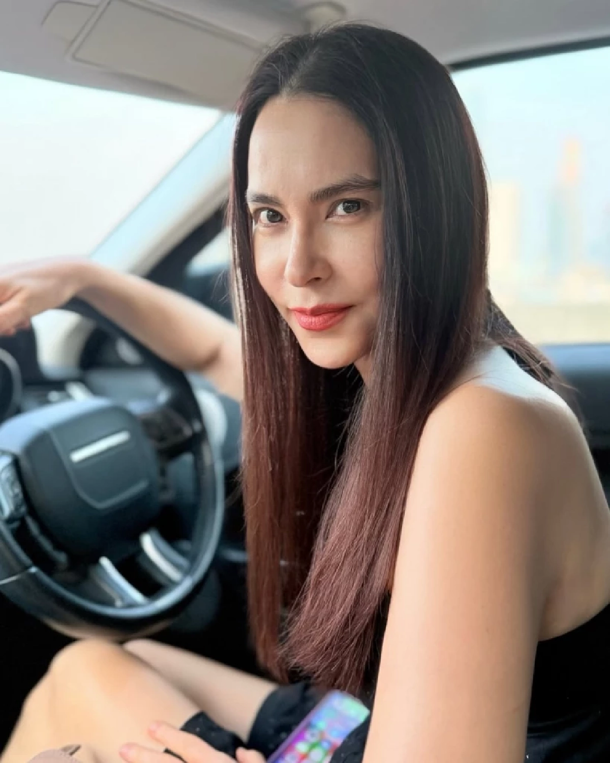 ตะลึงทั้งไทม์ไลน์! “มาช่า วัฒนพานิช” โพสต์ภาพครอบครัว  