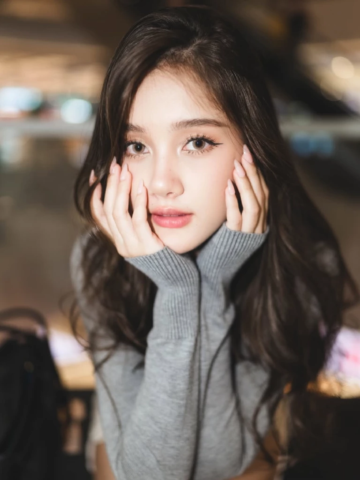 เปิดโปรไฟล์  นางเอกดาวรุ่งไทย–จีน แจ้งเกิดบทสาวไทยข้ามภพ