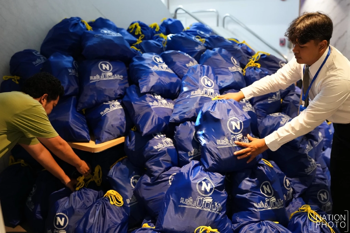 เครือเนชั่นร่วมใจ ส่งความช่วยเหลือ โครงการเนชั่นปันน้ำใจ ช่วยเหลือผู้ประสบอุทกภัยใต้