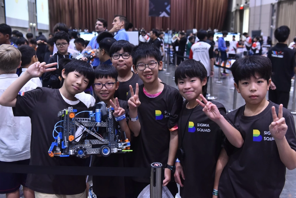 ALL Robotics - PIM เปิดฉากแข่งขันหุ่นยนต์ VEX Robotics รอบภูมิภาค  เฟ้นหาสุดยอดทีมชิงชัยระดับประเทศ