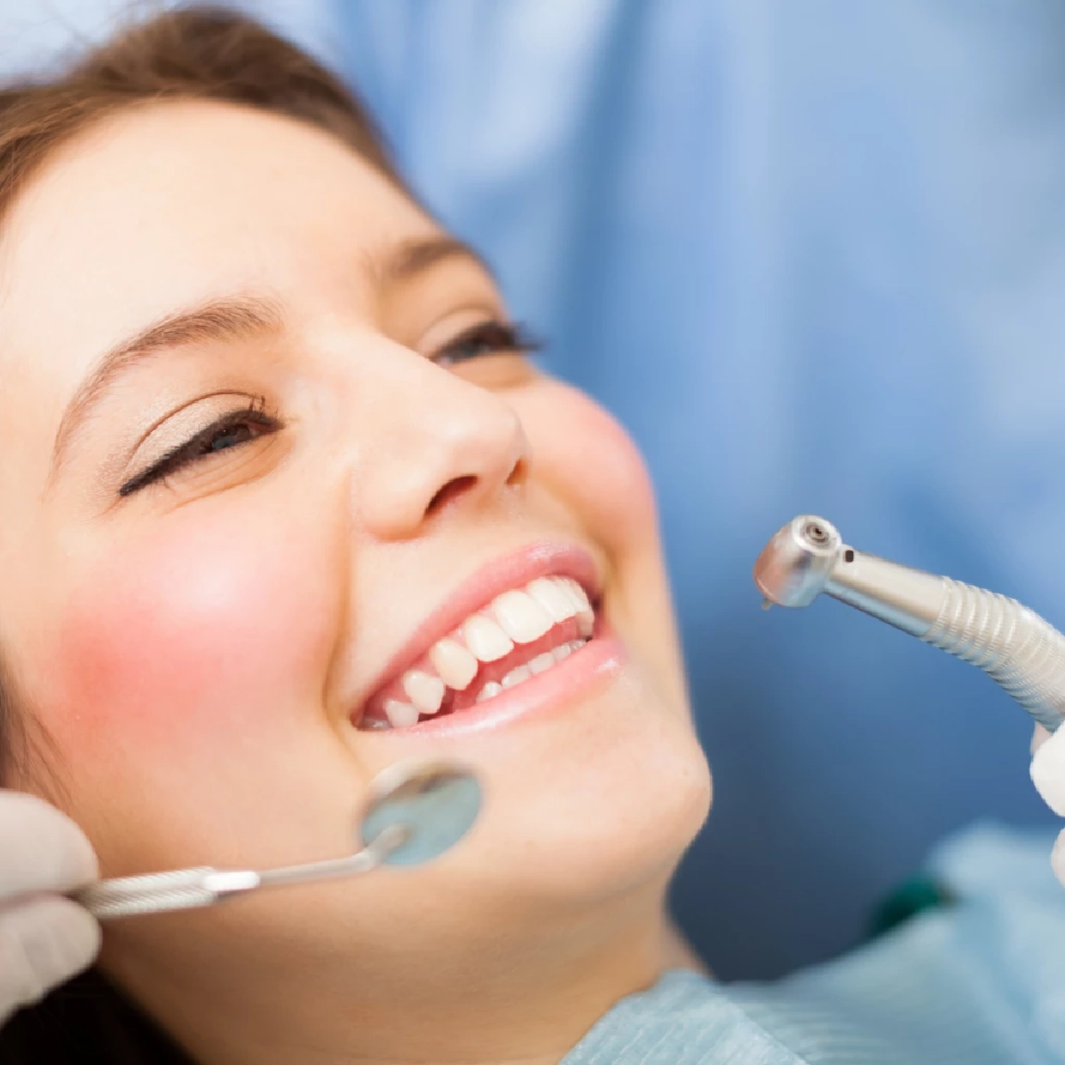 สปส. เตือนผู้ประกันตน ม.33 และ ม.39 รีบใช้สิทธิทำฟัน 900 บาท ก่อนหมดปี 68