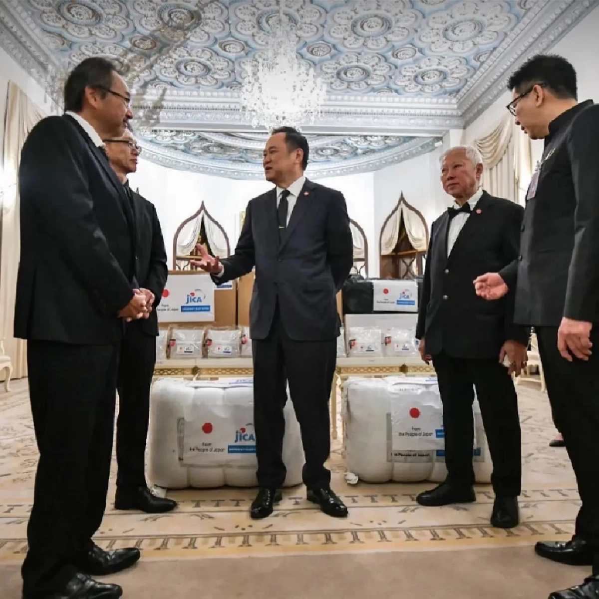 ญี่ปุ่นส่งมอบสิ่งของบรรเทาทุกข์ ช่วยผู้ประสบภัยไทย