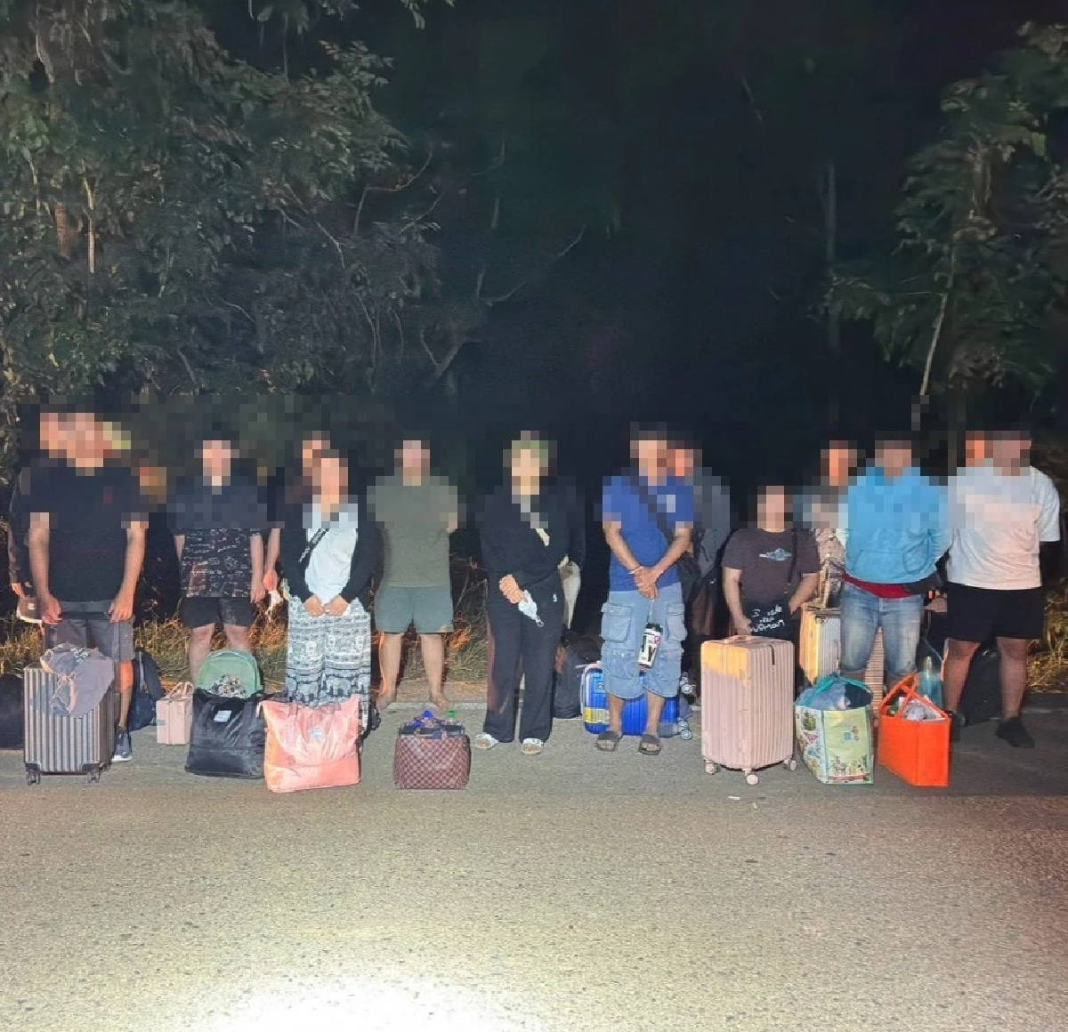 สกัดบัญชีม้า–เว็บพนัน ปอยเปต รวบคนไทย 30 ราย ภายใน 2 วัน