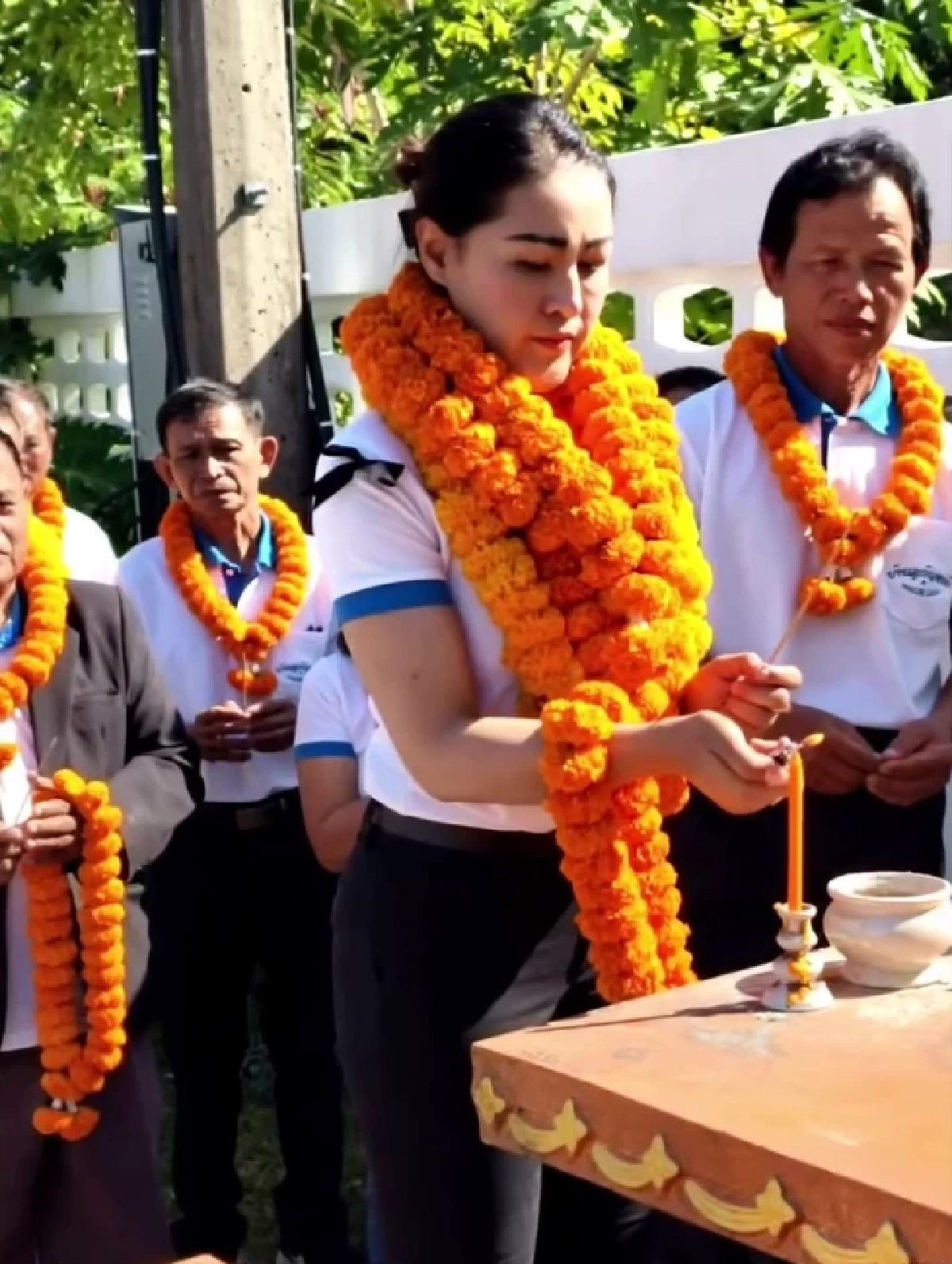 หญิงลี ศรีจุมพล  เตรียมสู้ศึกเลือกตั้งนายก อบต. บ้านเกิดบุรีรัมย์