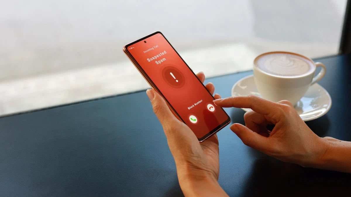 แฉ 6 กลโกงมิจฉาชีพ เล็งหลอกผู้สูงวัย รู้ทันก่อนเงินทั้งชีวิตหาย